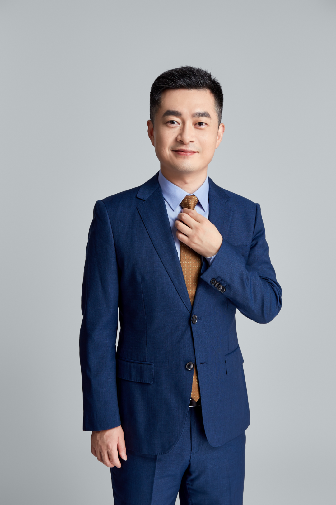 孔云飞律师接受中新网采访,深度解读配音演员集体抵制AI声音侵权事件